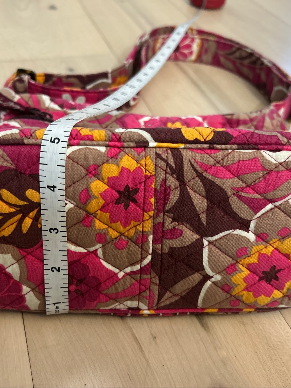 Vera Bradley Pink Floral Quilted Crossbody Shoulder Bag Multicolor Pattern - Picture 4 of 11